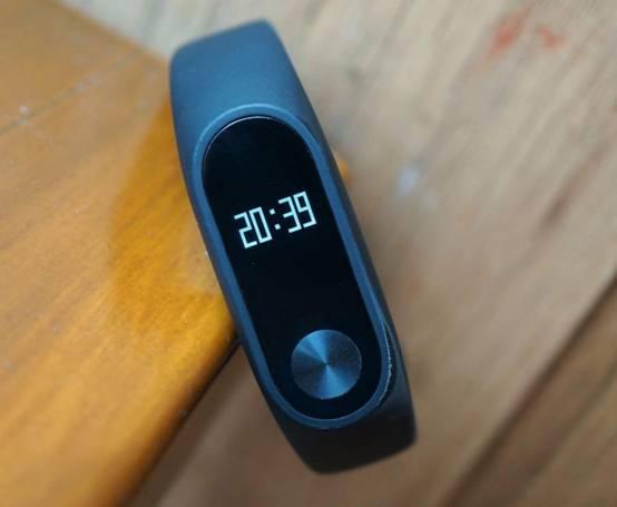 智能手環(huán) vs. D1智能手表 看完這篇再?zèng)Q定你的腕上選擇